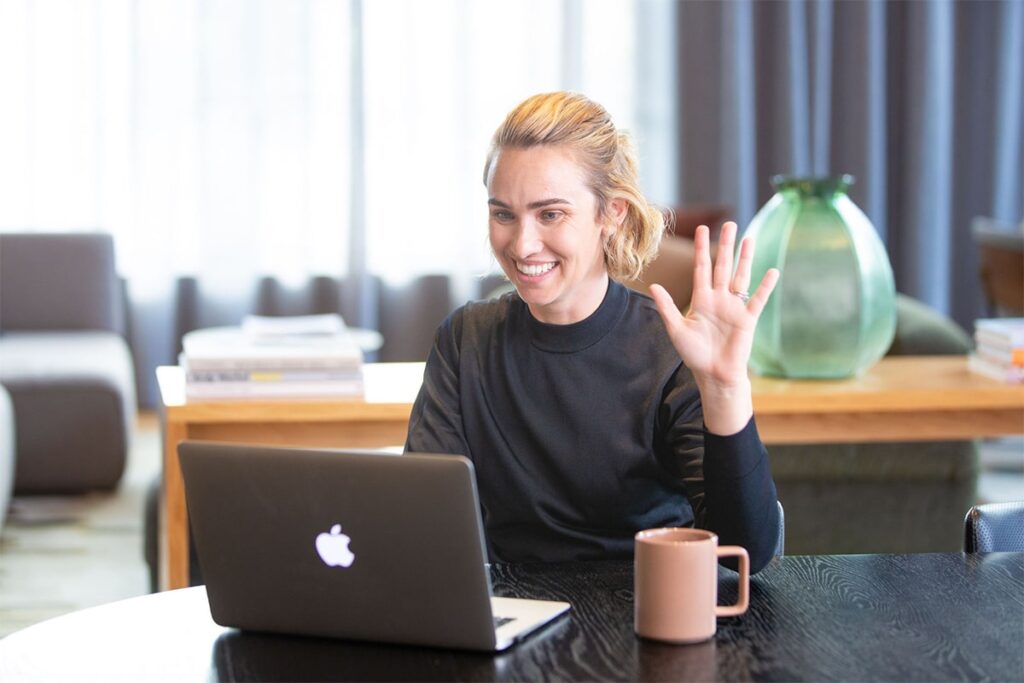 Physiotherapist Nadia provides online physio consultation for exercise habit formation and getting started with exercise via telehealth.